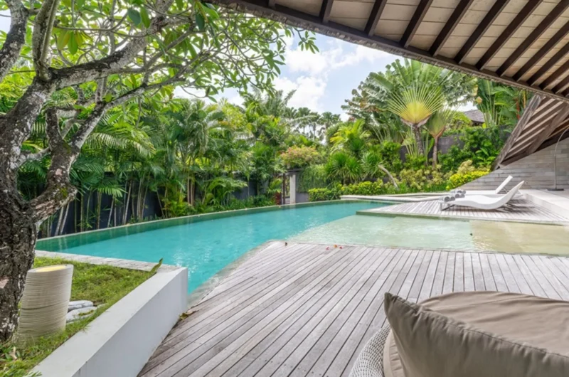 The Layar Three Bedroom Villa Swimming Pool 3